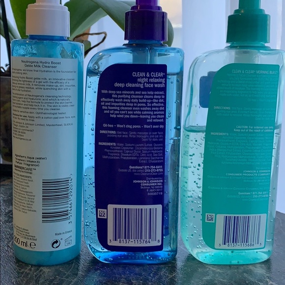 Lots of Neutrogena and Clean & Clear Face Wash - Picture 2 of 2